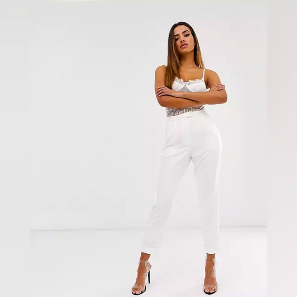 BNWT Lavish Alice Tailored Trousers in White Size US4 Petite